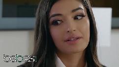 Seth kendra spade emily willis