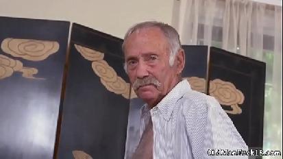 Old thai girl and step daddy vintage going south of the border