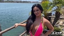 Bjraw jessica annelle lets it all hang out