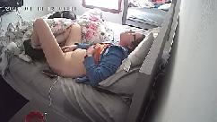 Horny milf has mid day orgasm hidden cam