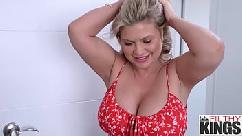 Wild threesome with stepmom and realtor