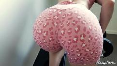 Cum in my panties and pull them up