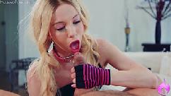 Tiny kenzie reeves gets her tight pussy stretched