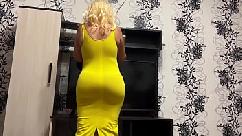 Stepmom in a tight dress with a big ass turns on anal sex